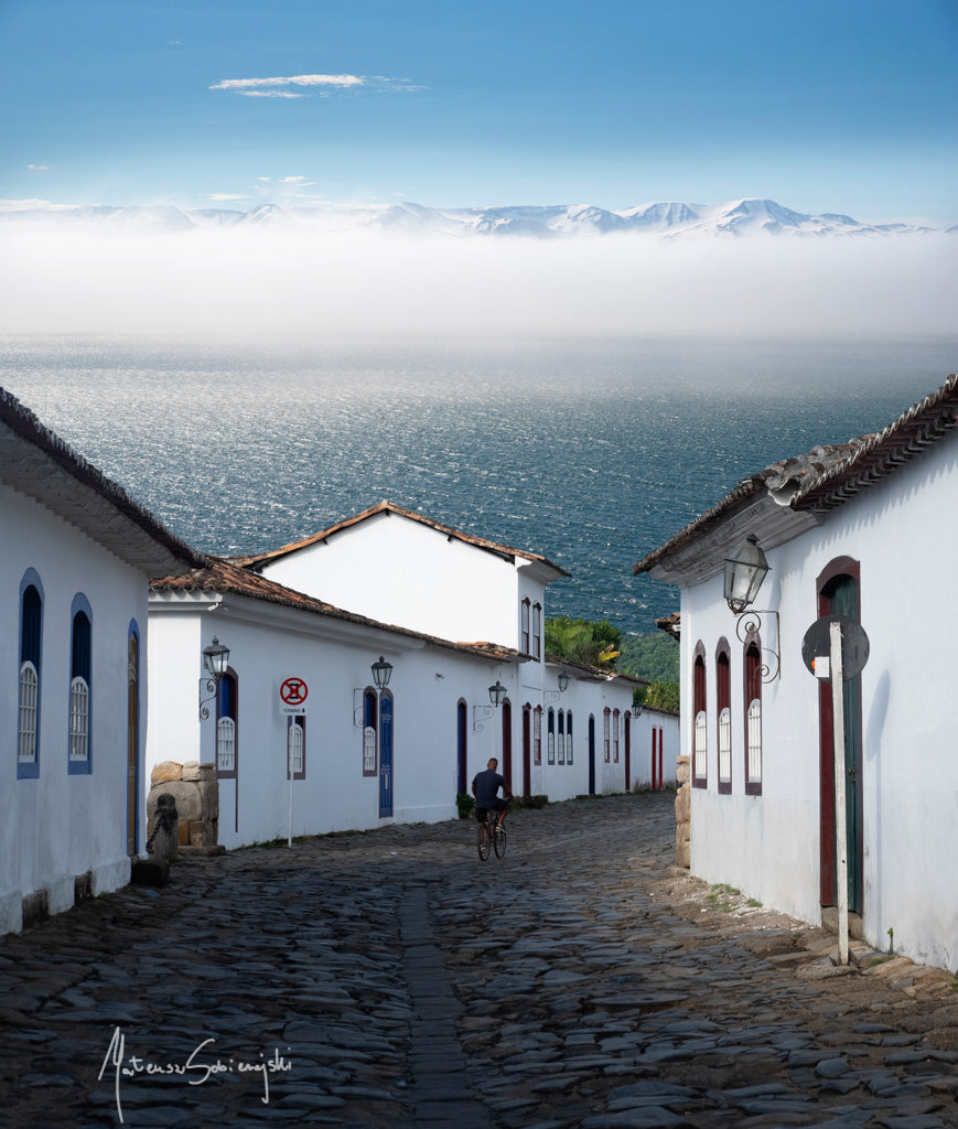 "Sea bike trip" - a journey through Brazil and Iceland